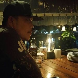 Meet your Posher, Joe